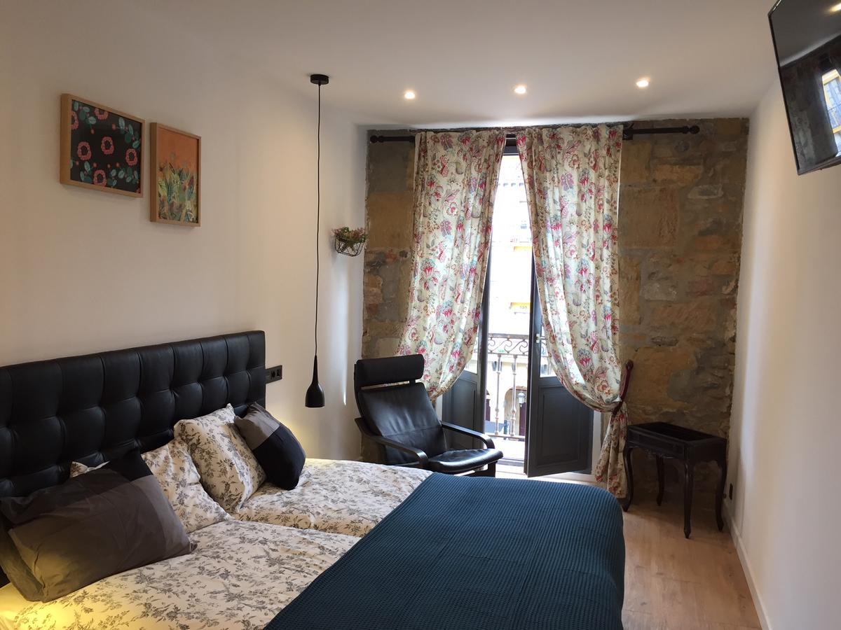 Pension Roger'S House - San Sebastian — Photos 1